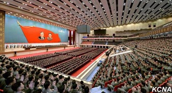 ���ʾ�����ף�������������˾���4�����ᣨͼ��