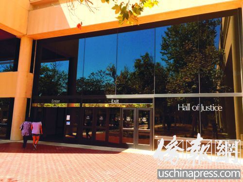 范杜拉县高等法院外景。(侨报记者邱晨摄) 范杜拉县高等法院外景。(侨报记者邱晨摄)