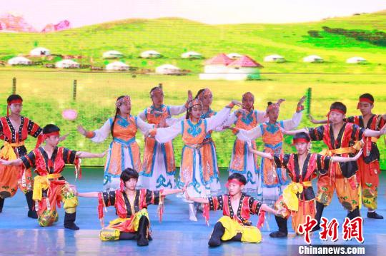 8��1�գ�2016�꺣�⻪�������ꡰ�й�Ѱ��֮�á�����Ӫ���Ӫ��Ӫ��ͼΪ��Ӫʽ�ֳ��������ʷ� ��