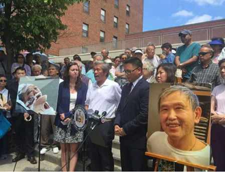 游行现场。(美国中文网)