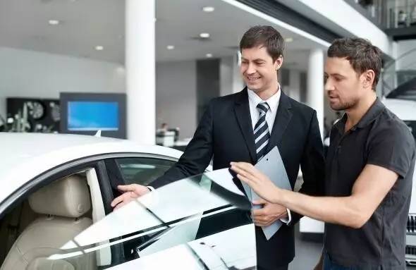 δ��10�꣬������𱬣����С�Ǯ��;��ְҵ��Ȼ����Щ������������ѡ��רҵ����