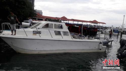 中国侨网1月29日消息,一艘载有28名中国游客的快艇,在哥打基纳巴卢市前往沙巴著名旅游景点环滩岛途中失去联系。(失联快艇资料图)图片来源:通讯员提供