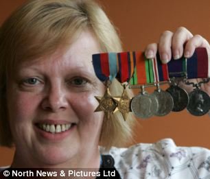 英国上世纪50年代在澳大利亚核试验照片曝光(组图)