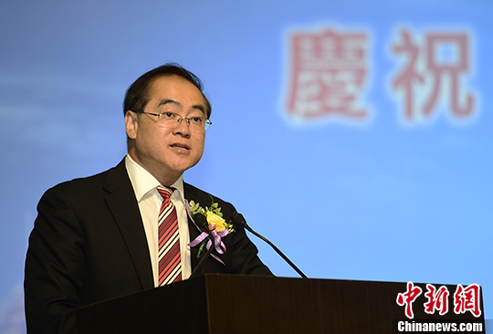 国务院侨务办公室副主任郭军出席晚会并致辞。 <a target='_blank' href='http://www.chinanews.com/'>中新社</a>记者 徐冬冬 摄 国务院侨务办公室副主任郭军出席晚会并致辞。 <a target='_blank' href='http://www.chinanews.com/'>中新社</a>记者 徐冬冬 摄