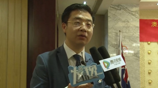 �Ĵ�����ũҵ��԰��Э��᳤ ��Ԩΰ