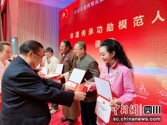 �佱�ֳ���