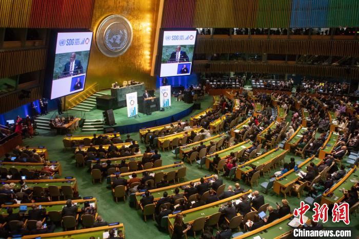 lhg2f80fcc6-1d67-44fb-a9a3-6a2832cd19be_zsite.jpg lhg2f80fcc6-1d67-44fb-a9a3-6a2832cd19be_zsite.jpg