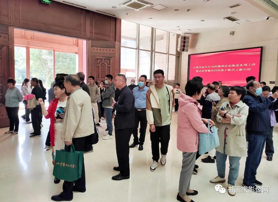 “诗与远方一一旭宇文人山水画展”在石家庄市美术馆隆重开幕 “诗与远方一一旭宇文人山水画展”在石家庄市美术馆隆重开幕