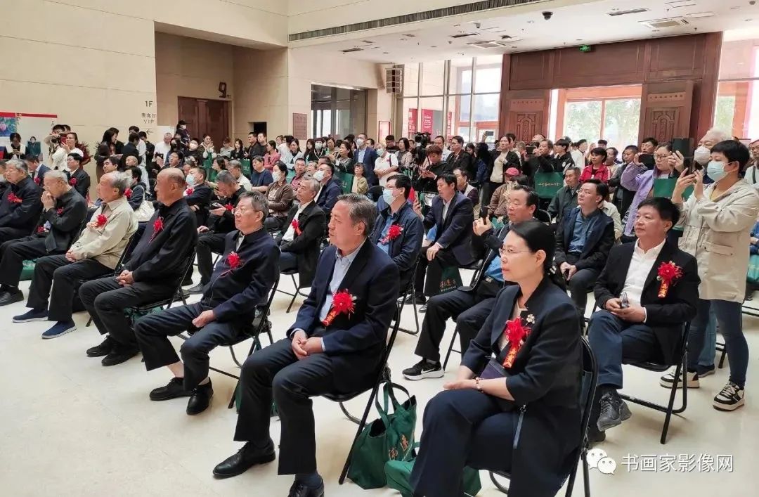 “诗与远方一一旭宇文人山水画展”在石家庄市美术馆隆重开幕 “诗与远方一一旭宇文人山水画展”在石家庄市美术馆隆重开幕