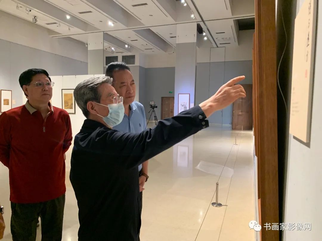 “诗与远方一一旭宇文人山水画展”在石家庄市美术馆隆重开幕 “诗与远方一一旭宇文人山水画展”在石家庄市美术馆隆重开幕