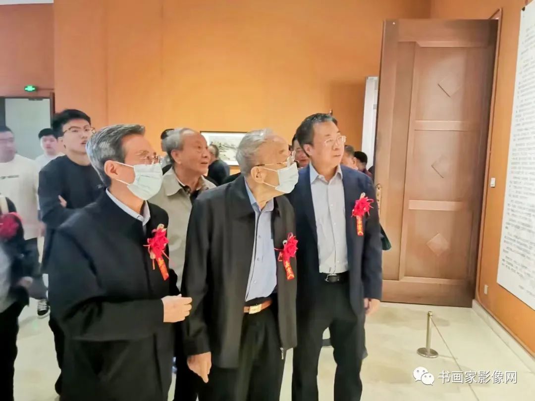 “诗与远方一一旭宇文人山水画展”在石家庄市美术馆隆重开幕 “诗与远方一一旭宇文人山水画展”在石家庄市美术馆隆重开幕