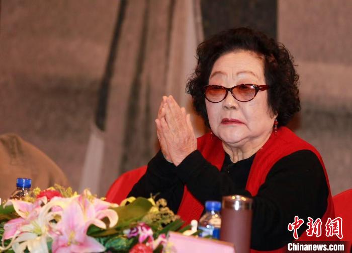 f5fd15d2-d209-4ccf-b252-2d8740b8f203_zsite.jpeg f5fd15d2-d209-4ccf-b252-2d8740b8f203_zsite.jpeg